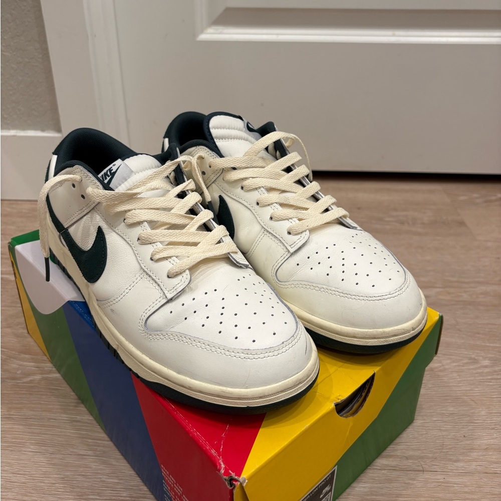 Nike Dunk Low Retro